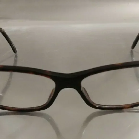 Authentic GUCCI Tortoise 52*15*135* Designer Eyeglasses/Sunglasses Frames Womens Authentic GUCCI Tortoise 52*15*135* Designer Eyeglasses  main image 3